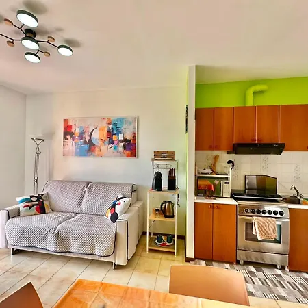 Serenity Apartment- 公寓 *